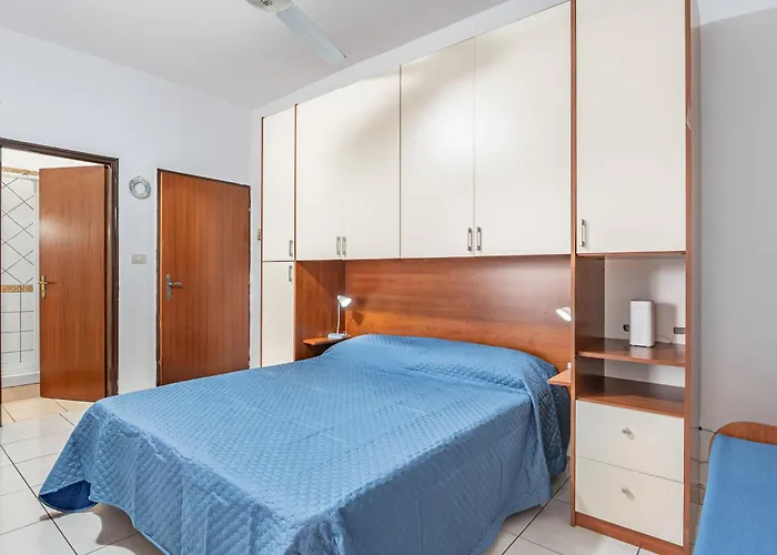 Cozy X2 - W/ Balcony Apartment